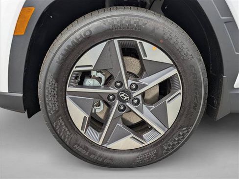 Certified 2026 Hyundai Tucson SEL FWD image 9