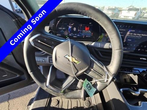 Used 2025 Chevrolet Silverado EV LT image 18