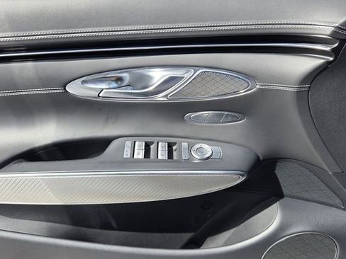 Certified 2023 Genesis GV70 2.5T w/ Sport Prestige Package image 27