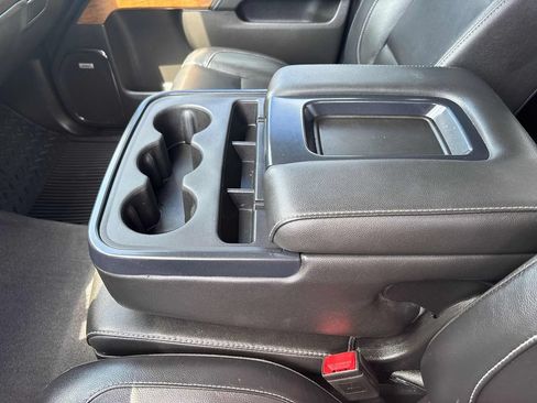 Used 2018 Chevrolet Silverado 1500 LTZ w/ Sport Package AWD/4WD image 18
