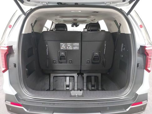 New 2026 Kia Carnival SX Prestige FWD image 13