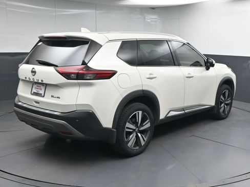 Used 2021 Nissan Rogue SL AWD/4WD image 7