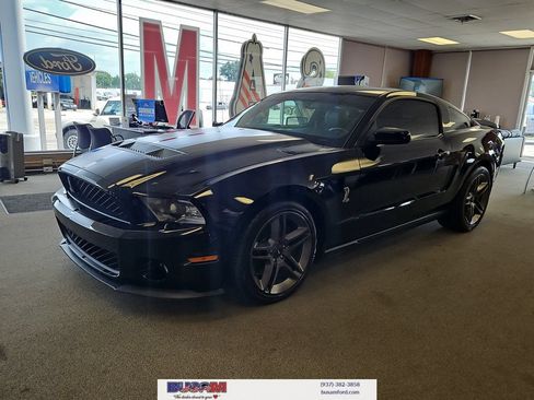 Used 2012 Ford Mustang Shelby GT500 w/ Electronics Pkg RWD image 2
