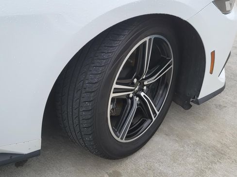 Used 2024 Ford Mustang Premium RWD image 6