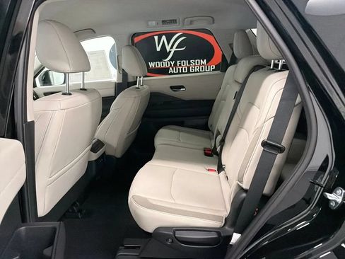 New 2026 Nissan Pathfinder SL FWD image 14