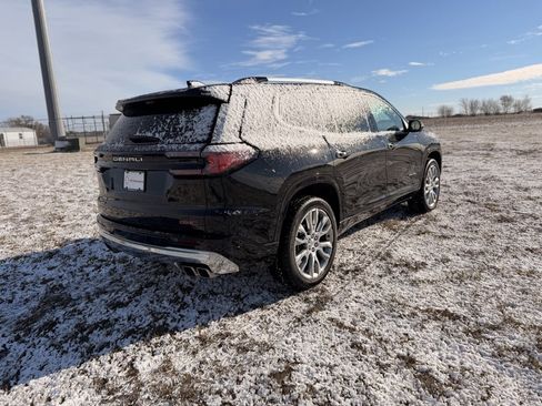 Used 2024 GMC Acadia Denali w/ Super Cruise Package image 6