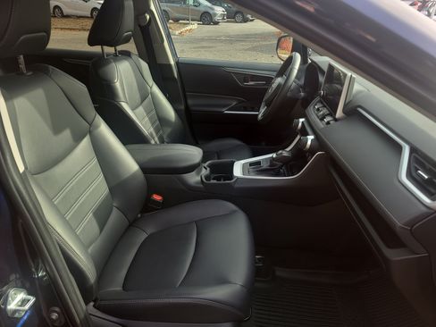 Certified 2023 Toyota RAV4 XLE Premium image 17