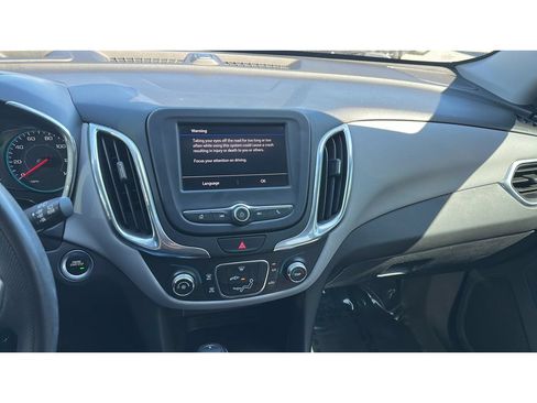 Used 2020 Chevrolet Equinox LS w/ LS Convenience Package AWD/4WD image 14