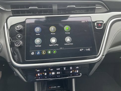 Used 2023 Chevrolet Bolt EUV LT w/ Convenience Package image 17