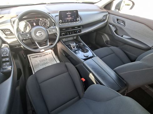Used 2023 Nissan Rogue S AWD/4WD image 18
