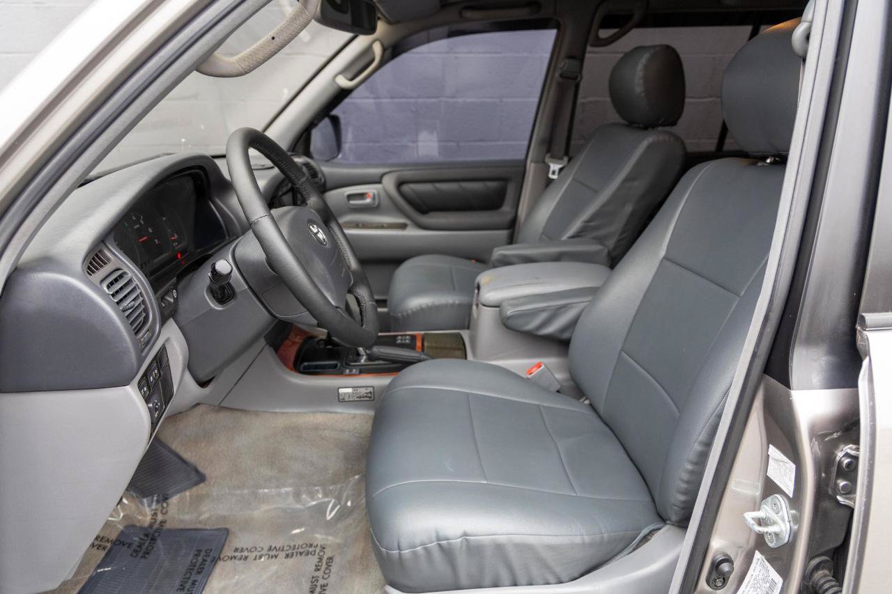 Used 2001 Toyota Land Cruiser AWD/4WD image 5