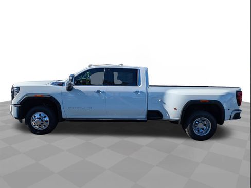 New 2026 GMC Sierra 3500 Denali w/ Denali Reserve Package image 7