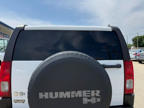 Used 2006 HUMMER H3 AWD/4WD image 6
