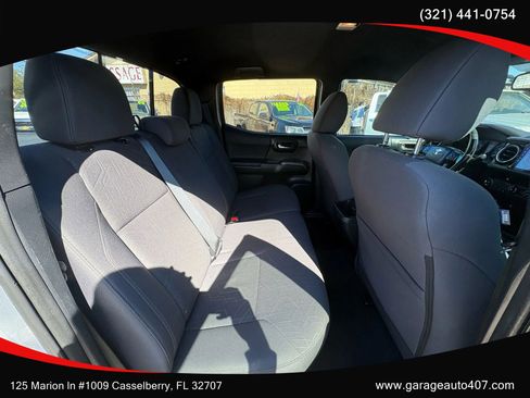 Used 2017 Toyota Tacoma TRD Sport w/ Tow Package RWD image 28