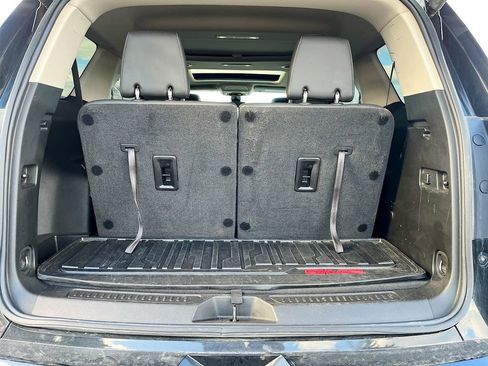 Used 2023 GMC Acadia Denali w/ Denali Technology Package image 27