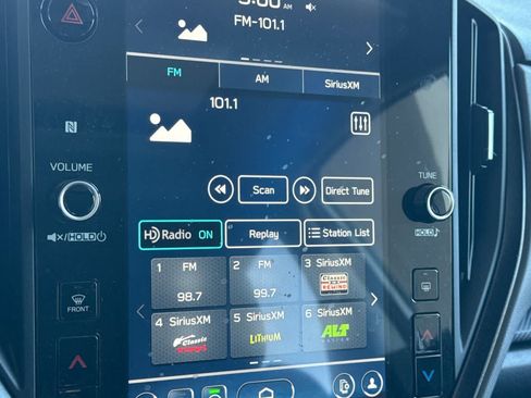 Certified 2025 Subaru Crosstrek 2.5i Limited AWD/4WD image 18