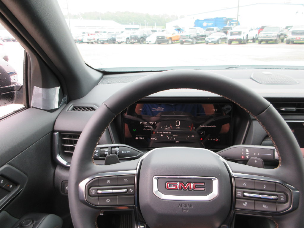 New 2027 GMC Terrain AT4 w/ LPO, Black Badging Package AWD/4WD image 18