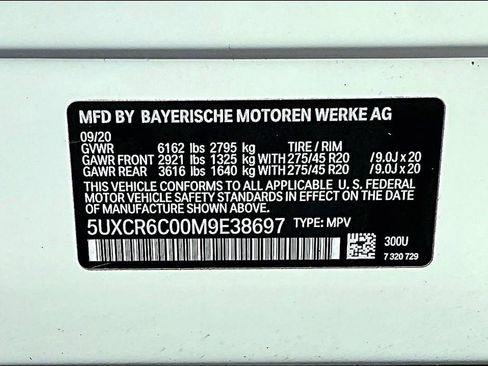 Used 2021 BMW X5 xDrive40i w/ Premium Package image 18