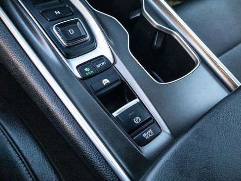 Used 2022 Honda Accord Sport image 25