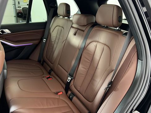 Used 2020 BMW X5 xDrive40i w/ Convenience Package AWD/4WD image 4
