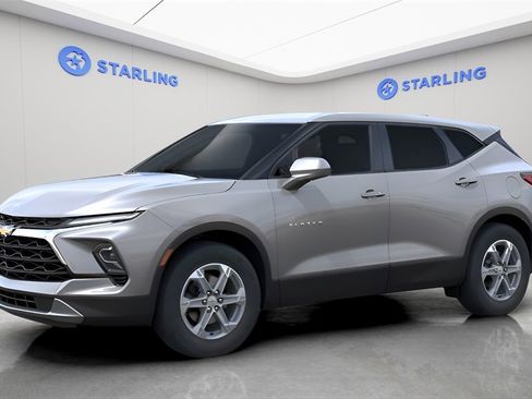 New 2025 Chevrolet Blazer LT w/ Driver Confidence Package image 2