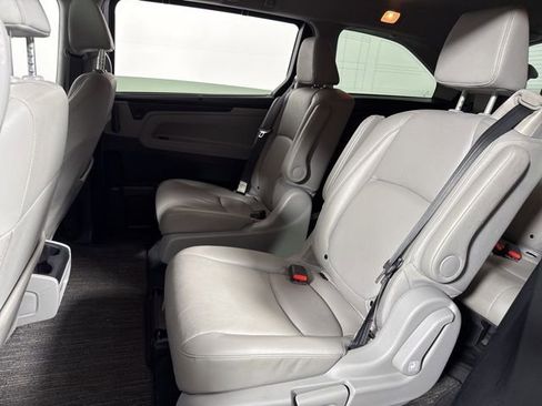 Used 2024 Honda Odyssey EX-L image 17