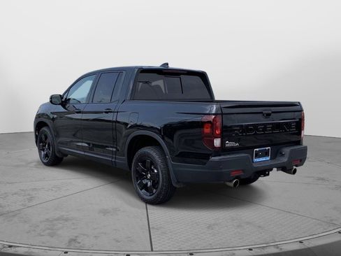 Certified 2024 Honda Ridgeline Black Edition image 5