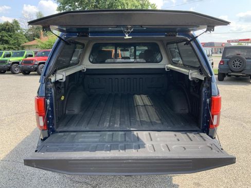 Used 2019 Ford F150 XLT w/ Equipment Group 302A Luxury AWD/4WD image 11
