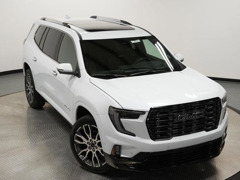 New 2026 GMC Acadia Denali Ultimate w/ LPO, Floor Liner Package image 48