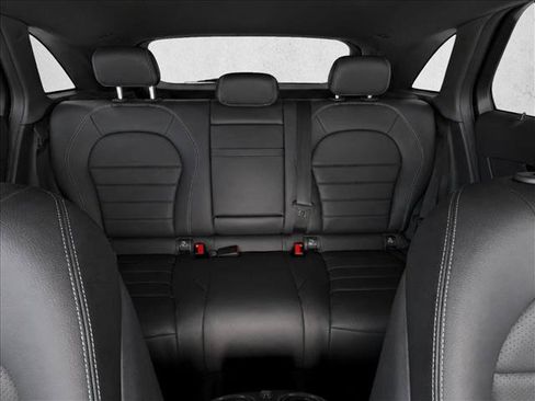 Used 2018 Mercedes-Benz GLC 300 image 23