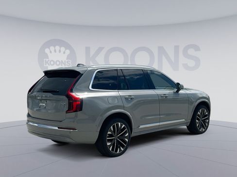 New 2026 Volvo XC90 T8 Plus w/ Protection Package Premier AWD/4WD image 7