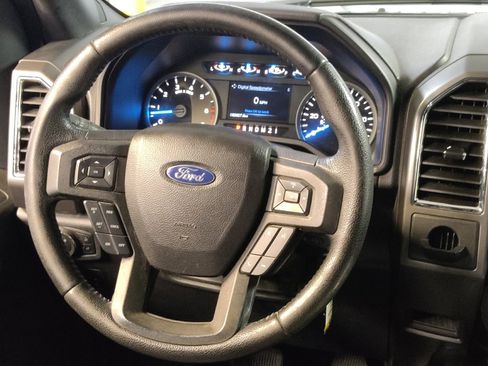 Used 2016 Ford F150 XLT w/ Equipment Group 301A Mid RWD image 22