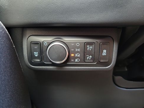 Certified 2024 Ford Mustang Mach-E Select w/ Comfort Package Lite RWD image 27