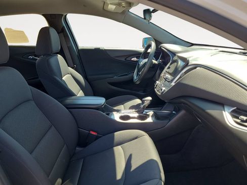 Used 2024 Chevrolet Malibu LT FWD image 15