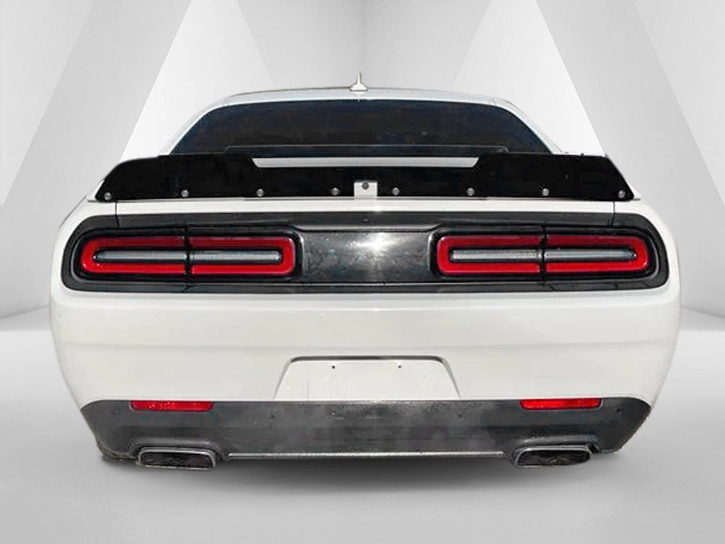 Used 2016 Dodge Challenger R/T Plus RWD image 7