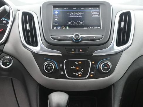 Used 2022 Chevrolet Equinox LS w/ LPO, Floor Liner Package FWD image 12