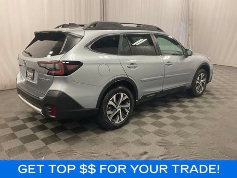 Used 2022 Subaru Outback Limited AWD/4WD image 3