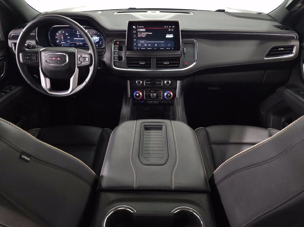 Used 2023 GMC Yukon XL SLT w/ SLT Luxury Package AWD/4WD image 15