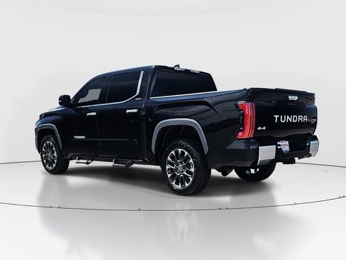 Used 2024 Toyota Tundra Limited AWD/4WD image 7