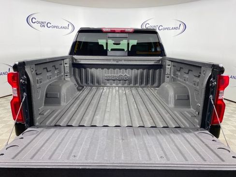 Certified 2024 Chevrolet Silverado 1500 High Country w/ High Country Premium Package AWD/4WD image 24