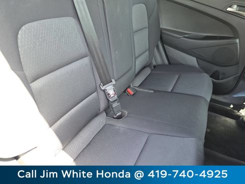 Used 2018 Hyundai Tucson SE w/ Cargo Package FWD image 19