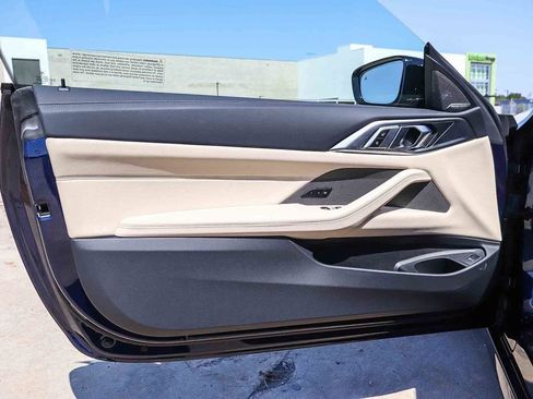 Used 2026 BMW 430i Convertible w/ M Sport Package RWD image 29
