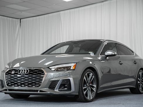 Used 2024 Audi S5 Premium Plus w/ Premium Plus Package image 3