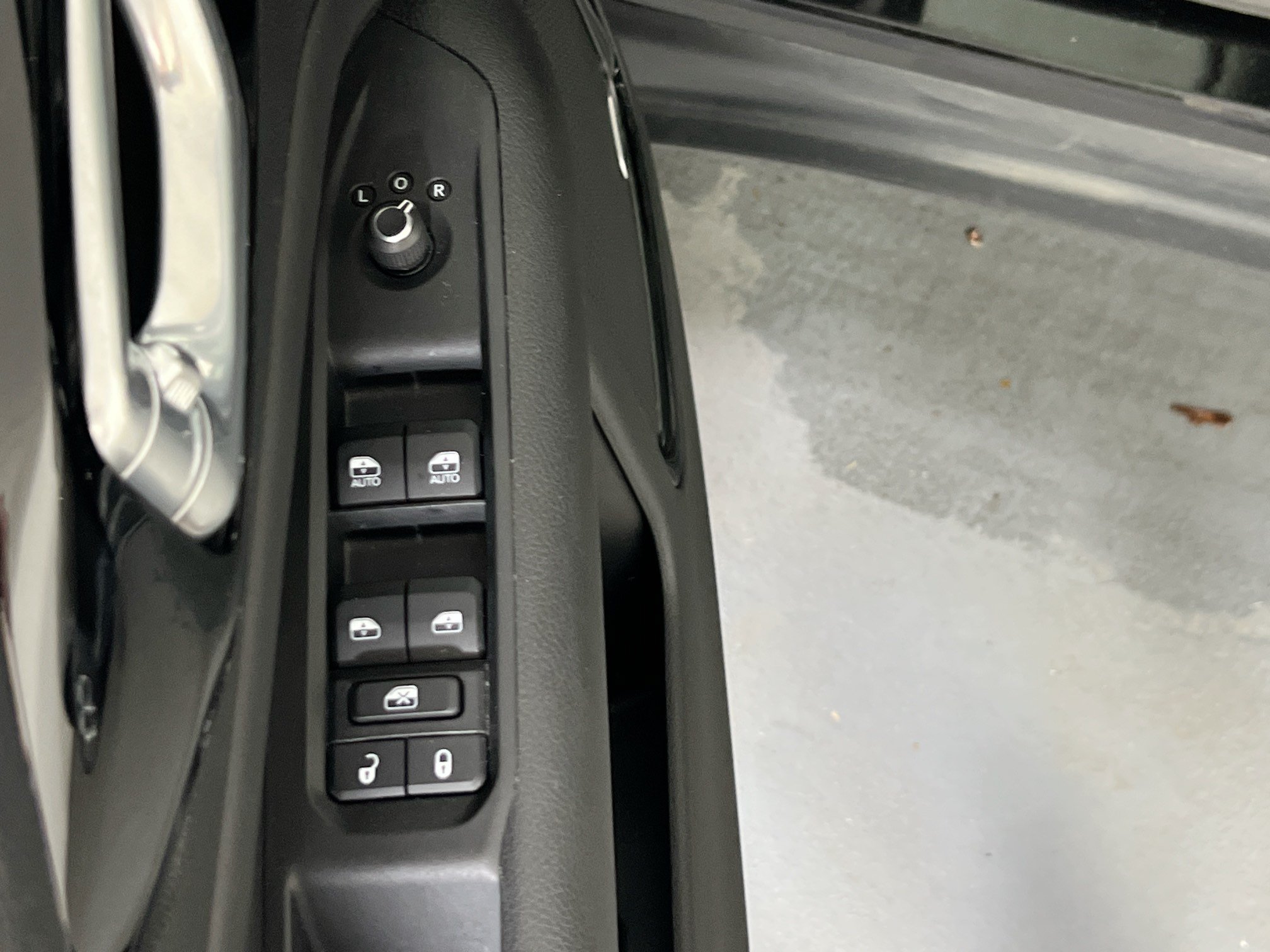 Used 2022 Jeep Compass Trailhawk w/ Trailhawk Elite Group AWD/4WD image 18