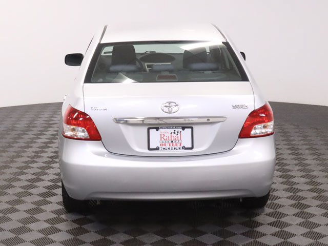 Used 2010 Toyota Yaris Sedan FWD image 8