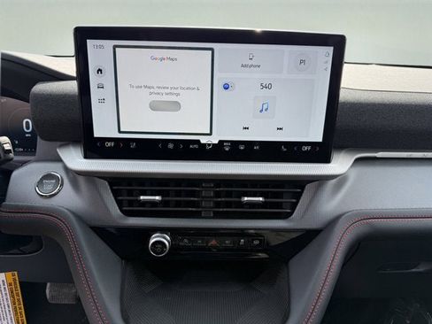 New 2026 Ford Explorer ST-Line w/ ST-Line Street Pack image 16