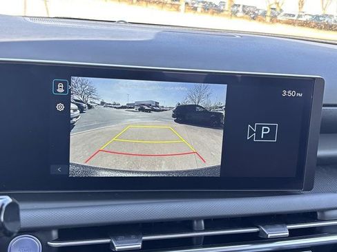 Used 2025 Hyundai Santa Cruz SEL image 33