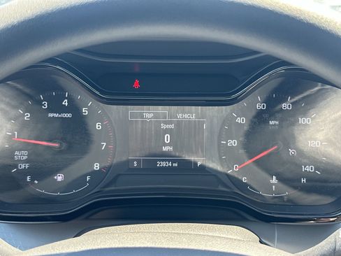 Used 2024 Chevrolet Trax LS w/ Driver Confidence Package FWD image 23