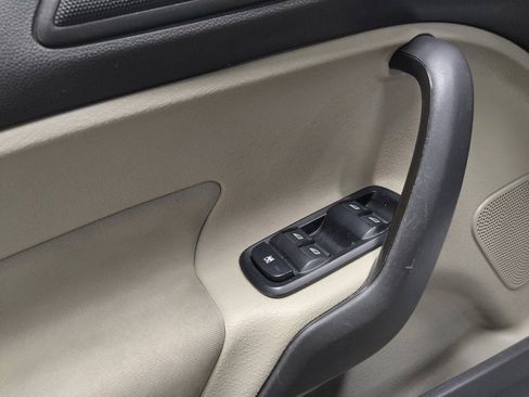 Used 2019 Ford Fiesta SE FWD image 27