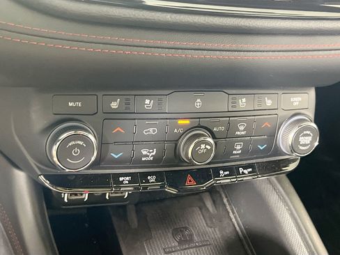 Used 2023 Dodge Durango R/T AWD/4WD image 16
